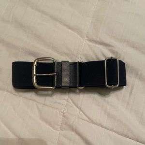 Brand new men”s Navy baseball belt.